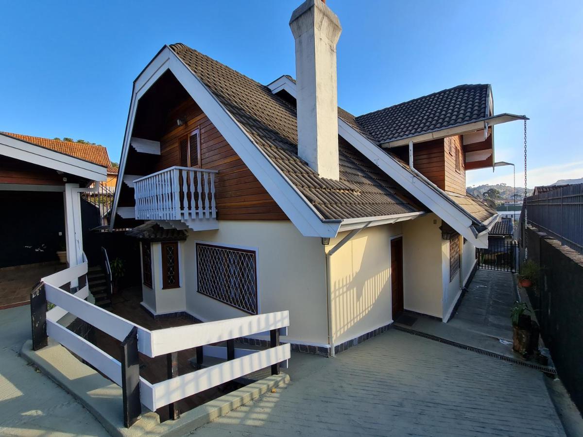 Casa Vila Telma Campos do Jordao Bagian luar foto